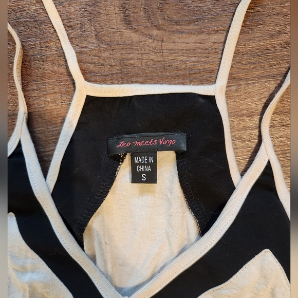 Leo Meets Virgo Asymmetrical Pleated Dress - Picture 2 of 2